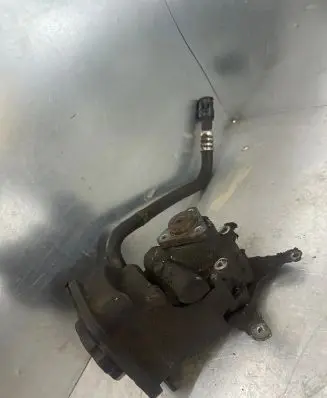BMW 5 E60 E61 Power steering pump