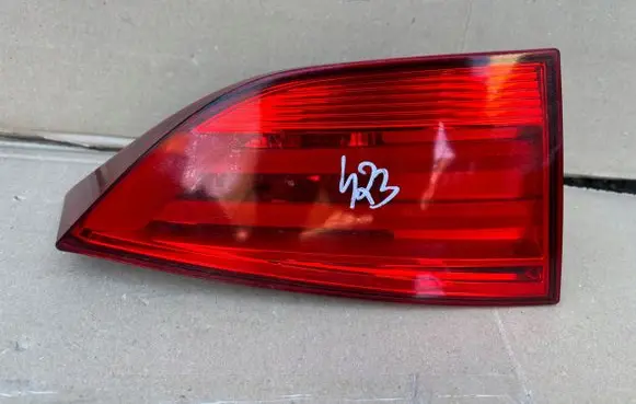 BMW X1 E84 Tailgate rear/tail lights