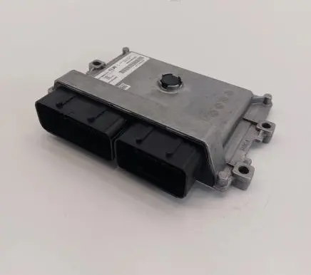 Peugeot 208 Engine control unit/module 9853988280