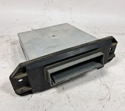 Ford Explorer Engine control unit/module XL2F12A650YC 5891999 69A8B1AA19AD