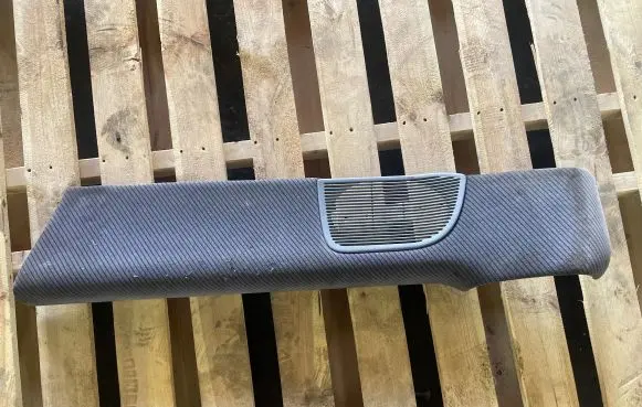 Chrysler Voyager Coupe rear side trim panel 4706710