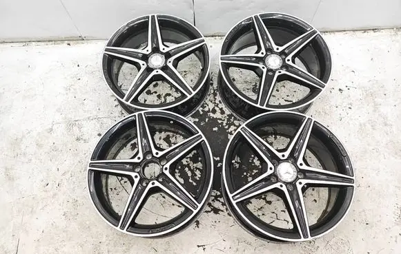Mercedes-Benz C W205 R18 alloy rim A2054011200 A2054011100