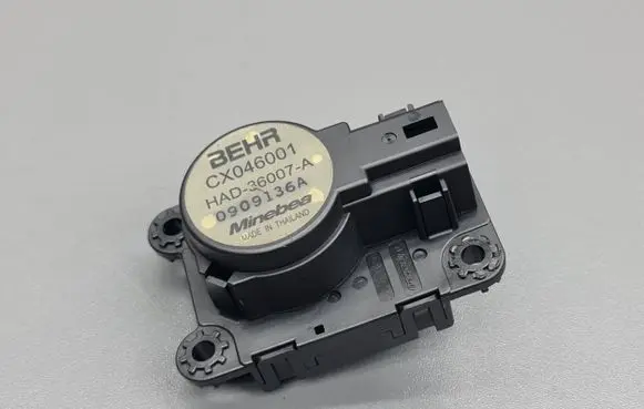 Citroen C3 Air flap motor/actuator CX046001 HAD36007A 0909136A