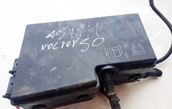 Volvo V50 Fuse box set 318789120 3M5T-14A142-AB