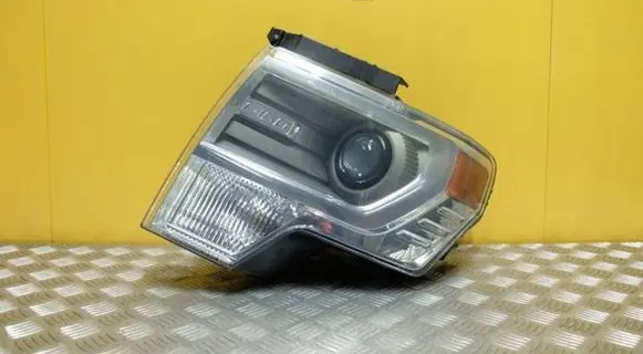 Ford F150 Headlight/headlamp DL34-13006-A 2636