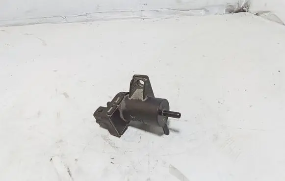 Renault Espace - Grand espace IV Turbo solenoid valve 7700113709