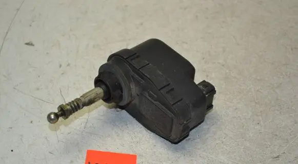 Ford Escort Headlight level adjustment motor 0307851304