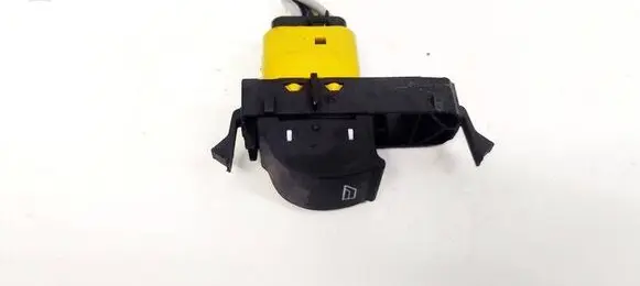 Ford Fiesta Electric window control switch 155090
