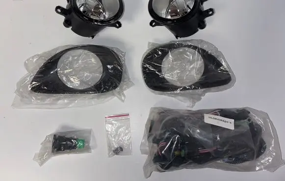 Toyota Yaris Fog light set 812100D041