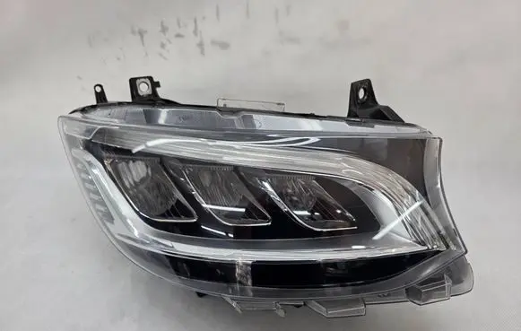 Mercedes-Benz Sprinter W907 W910 Headlight/headlamp A9109067200 SPA9109067200