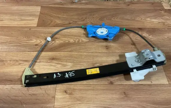 Audi A4 S4 B7 8E 8H Rear window lifting mechanism without motor 8E0839461B 200406 84410642204