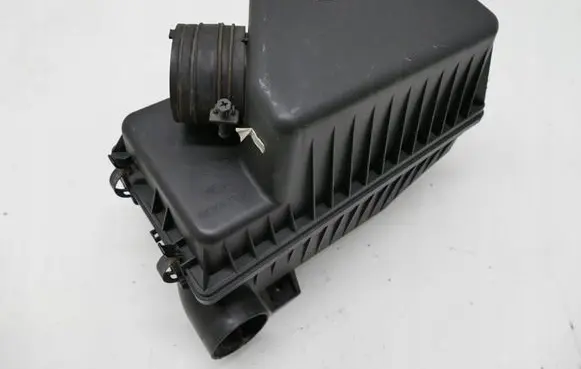 KIA Carens I Air filter box 0K2KB13320