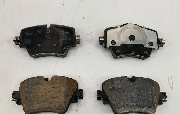 BMW X4 G02 Brake pads (front) 6888777