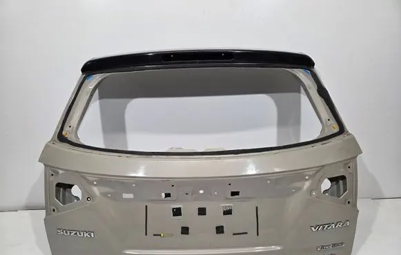 Suzuki Vitara (LY) Tailgate/trunk/boot lid