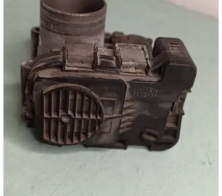 Volkswagen Golf IV Throttle valve 03C133062