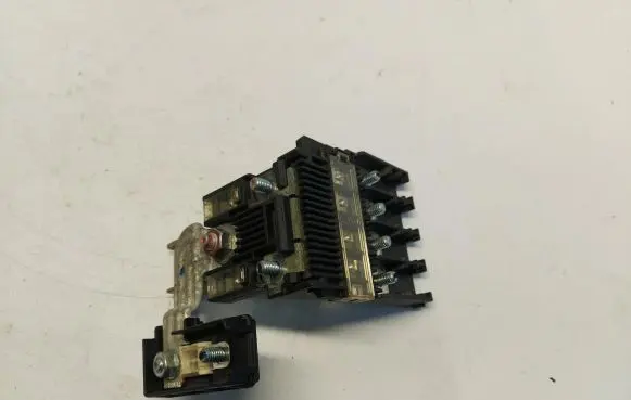 Mitsubishi Eclipse Cross Positive cable (battery)