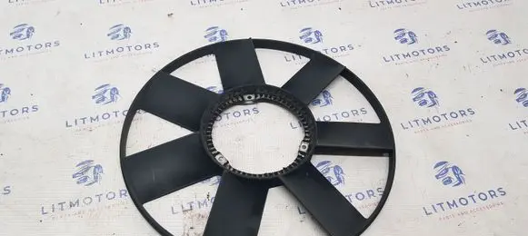 BMW 5 E39 Fan impeller 2243303