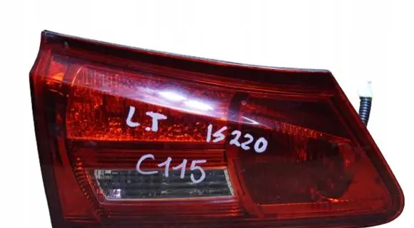 Lexus IS 220D-250-350 Tailgate rear/tail lights