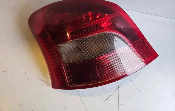 Toyota Yaris Rear/tail lights