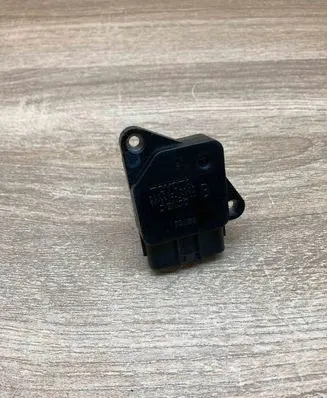 Toyota Avensis T250 Mass air flow meter 222040D030 TN1974002120