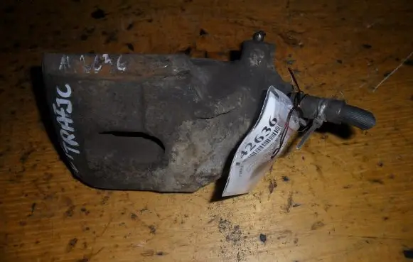 Renault Trafic I Front brake caliper