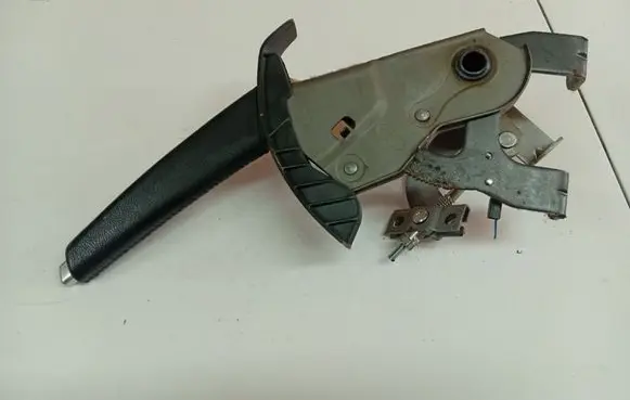 KIA Ceed Handbrake/parking brake lever assembly