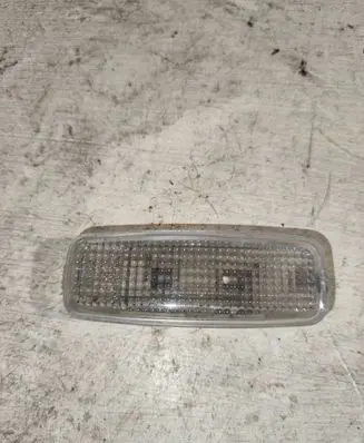Audi A6 S6 C5 4B Other interior light 8l0947105a