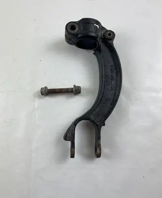 Audi A5 8T 8F Lower shock absorber bracket 8K0413