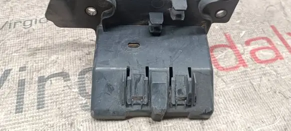 Peugeot 308 Battery bracket 9805235980