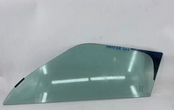 Renault Master III Front door vent window glass four-door DOT682AS2M3240 43R001582