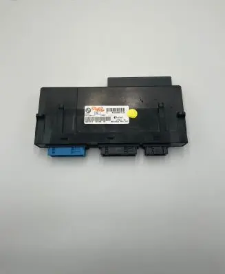 BMW X3 F25 Central body control module 9305712 8014398 504E12F14