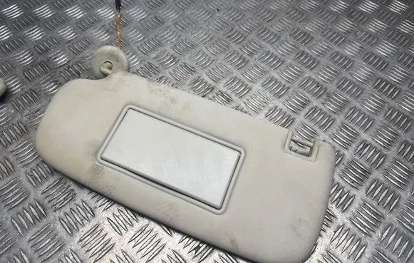 Sun visor