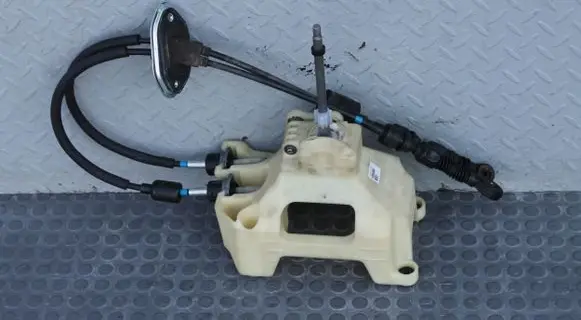 KIA Carens III Gear shifter/selector 43700