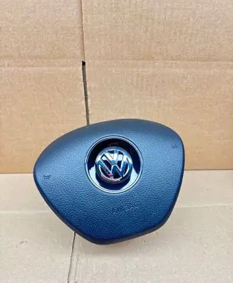 Volkswagen PASSAT B8 Steering wheel airbag 5G0880201C 621304201