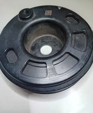 Audi A1 Crankshaft pulley 04C105243AA