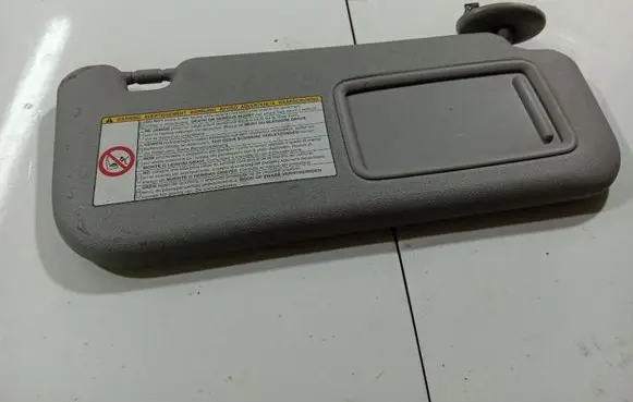 Sun visor