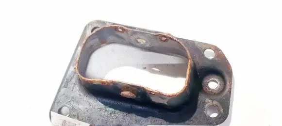 Skoda Superb B6 (3T) Engine mounting bracket 1k0505129j