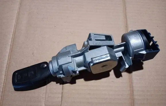 Ford Focus Ignition lock 3M513F880AD