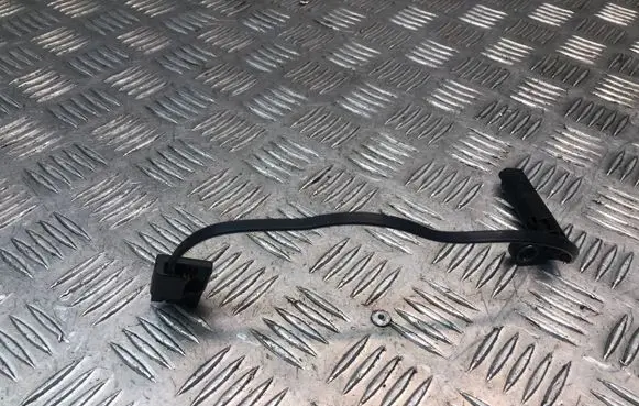 Volkswagen PASSAT CC ABS wheel speed sensor 02E927997