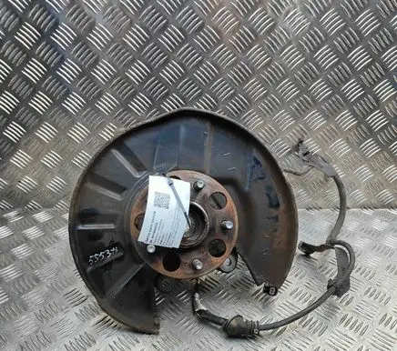 Toyota RAV 4 (XA50) Rear wheel hub 4241042060 4230542070