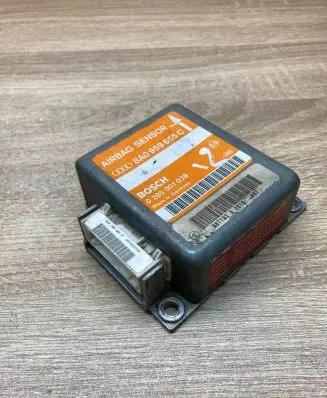 Audi A4 S4 B5 8D Airbag control unit/module 8A0959655C 0285001038