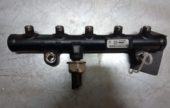Ford Mondeo MK IV Fuel main line pipe 9681649580