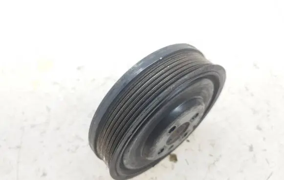 Seat Leon (5F) Crankshaft pulley 03G105243