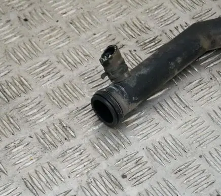 Skoda Octavia Mk2 (1Z) Air intake hose/pipe 03C121065