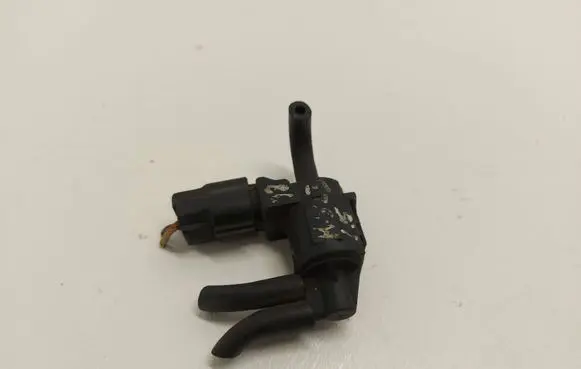 Mazda 323 Turbo solenoid valve