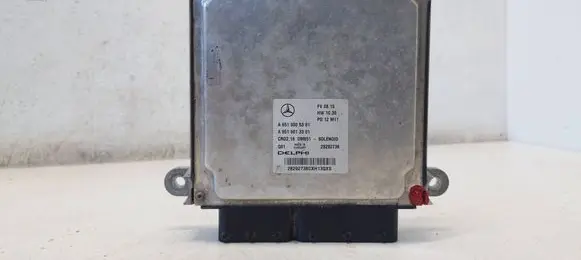 Mercedes-Benz C W204 Engine control unit/module A6519005301 A6519013301 6519005301
