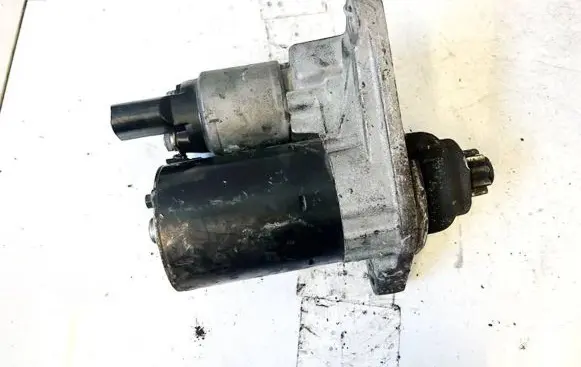 Volkswagen Cross Polo Starter motor 02T911023R 0001120406