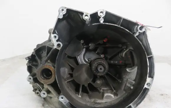Ford Focus Manual 6 speed gearbox AV6R7002KJ