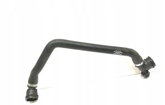 Mercedes-Benz Sprinter W907 W910 Engine coolant pipe/hose A9075010900