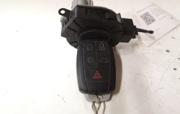 Volvo V50 Ignition lock 30737157